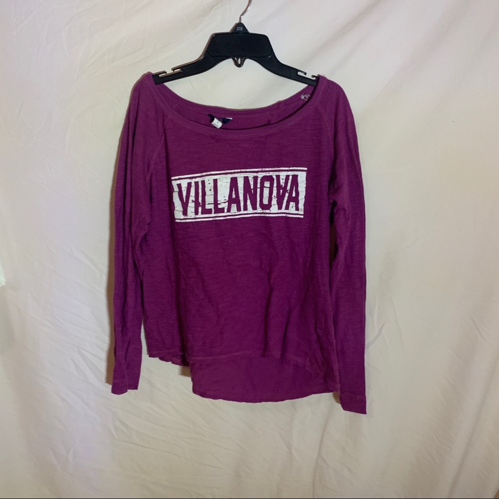cute villanova long sleeve tee!